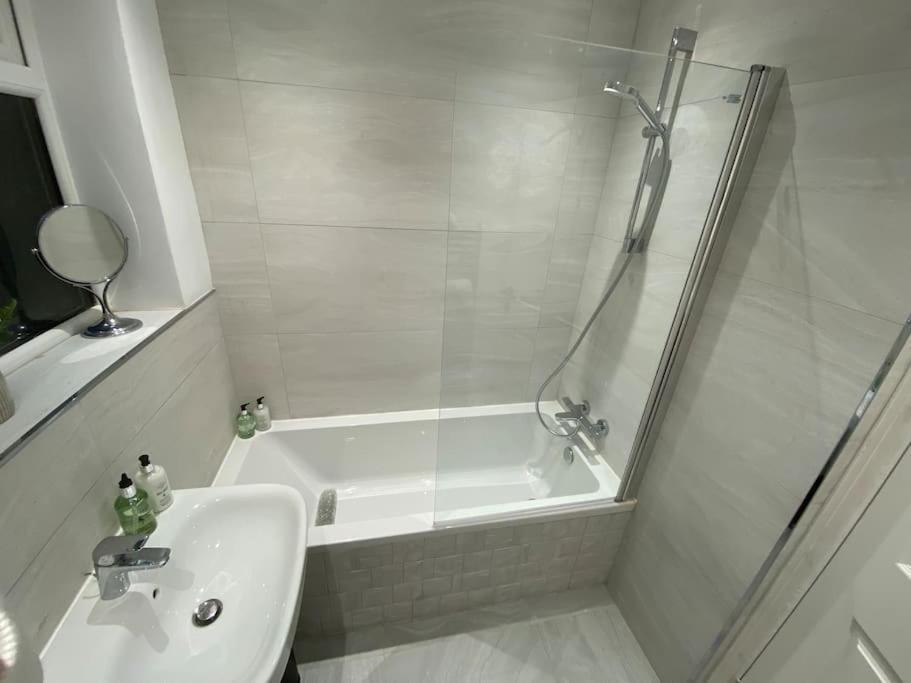 Wharfedale Lodge- Bungalow-3 Bed, 2 Bath, Amazing! Thornton  Екстер'єр фото